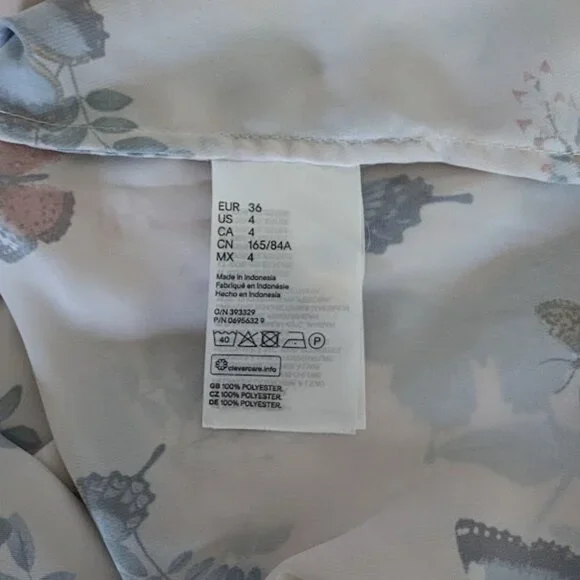 *NWT* H&M Pink/beige colored, floral Blouse, Size 4 - Picture 4 of 6